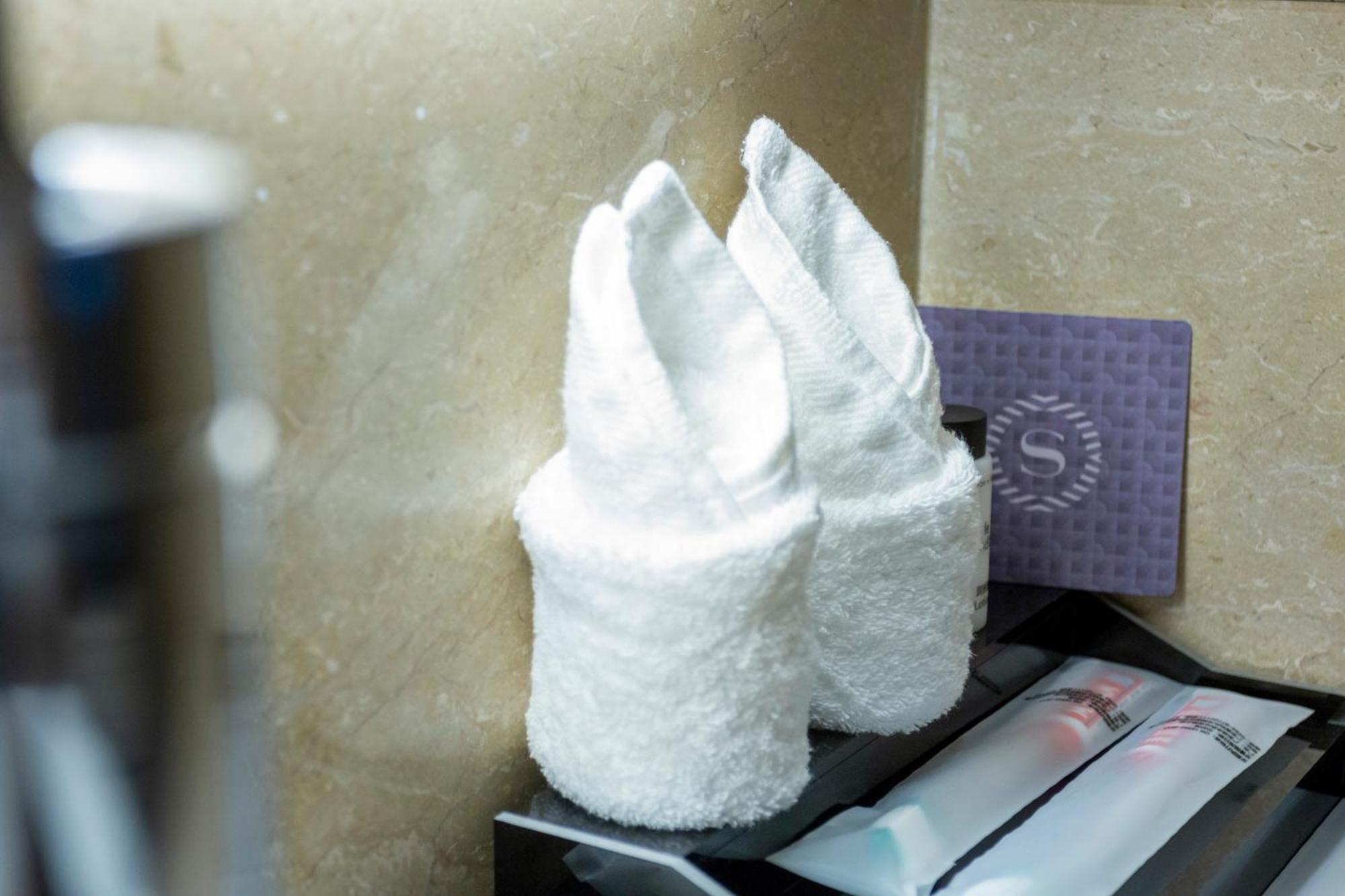 Sheraton Shenzhen Futian Hotel Екстериор снимка