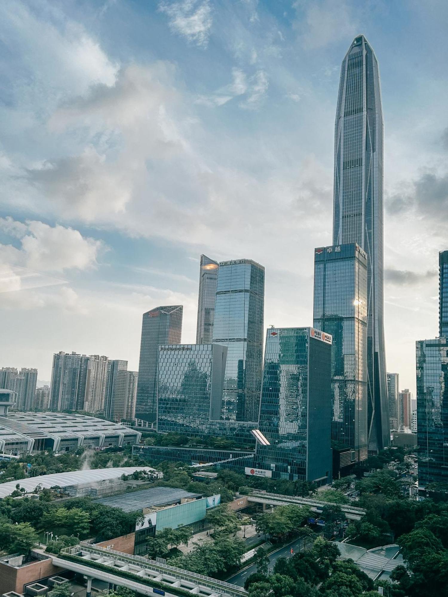 Sheraton Shenzhen Futian Hotel Екстериор снимка