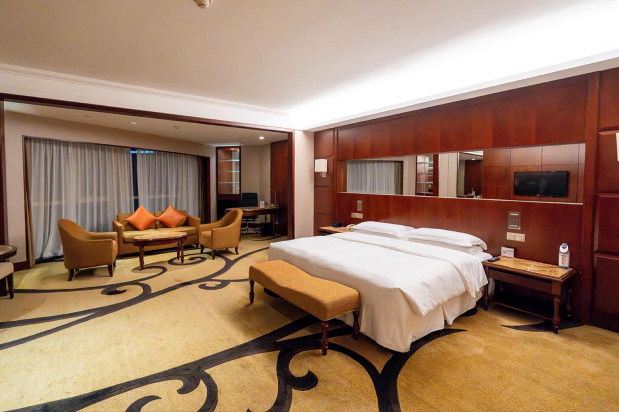 Sheraton Shenzhen Futian Hotel Екстериор снимка